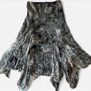 Vintage Black and White Asymmetrical Skirt